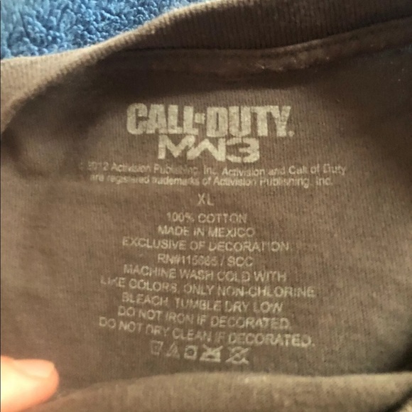 Call Of Duty MW3 Chacoal Grey T XLModern Warfare 3 - Picture 3 of 4